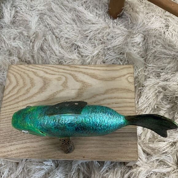 Handcrafted & Hand Painted Folk Art Wood & Metal Colorful Fish Spearing Decoy - Picture 11 of 17